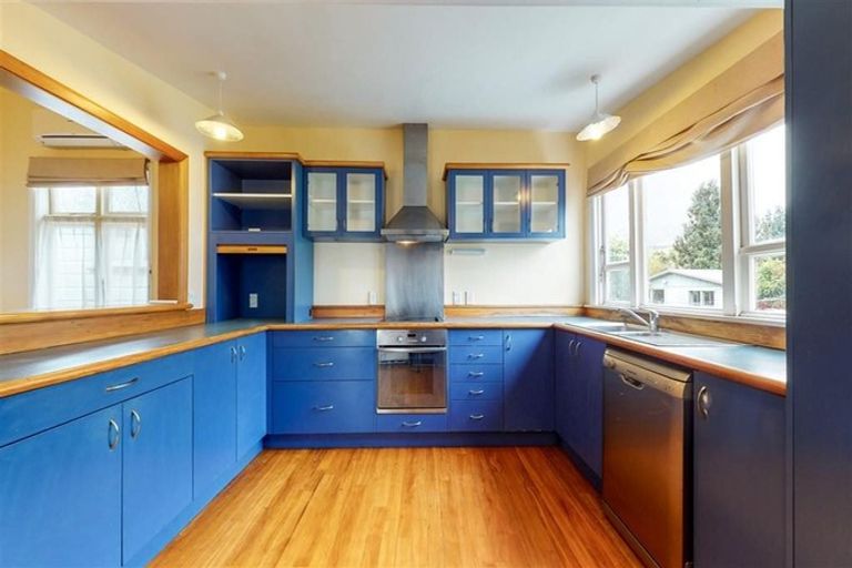 Photo of property in 5 High Street, Petone, Lower Hutt, 5012