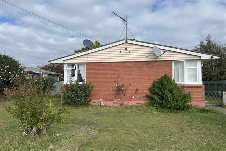 Photo of property in 2 Forth Street, Levin, 5510