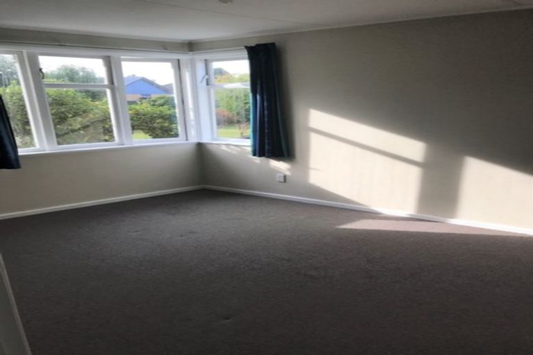 Photo of property in 90 Holland Road, Fairfield, Hamilton, 3214