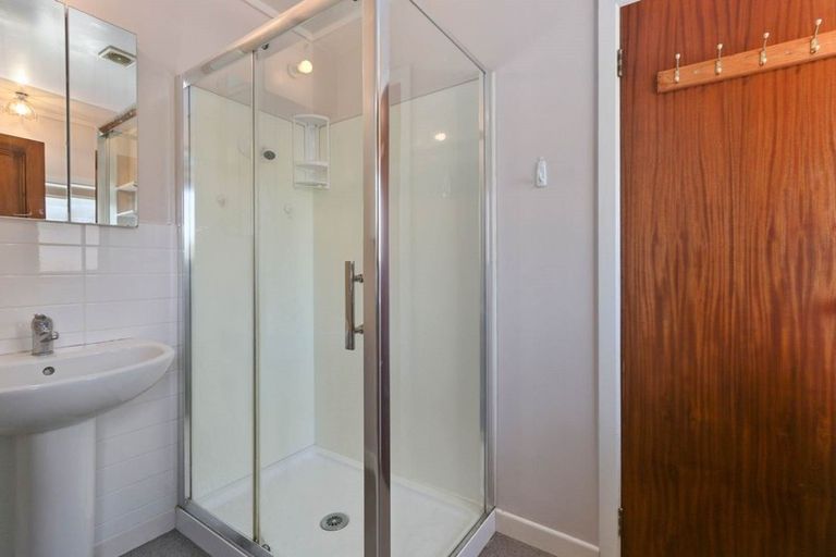 Photo of property in 62 Saint Andrews Road, Havelock North, 4130