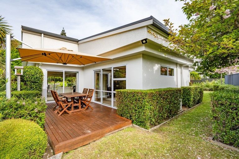 Photo of property in 51 Greenwood Road, Havelock North, 4130