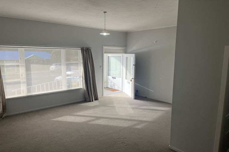 Photo of property in 4/124 Campbell Street, Karori, Wellington, 6012