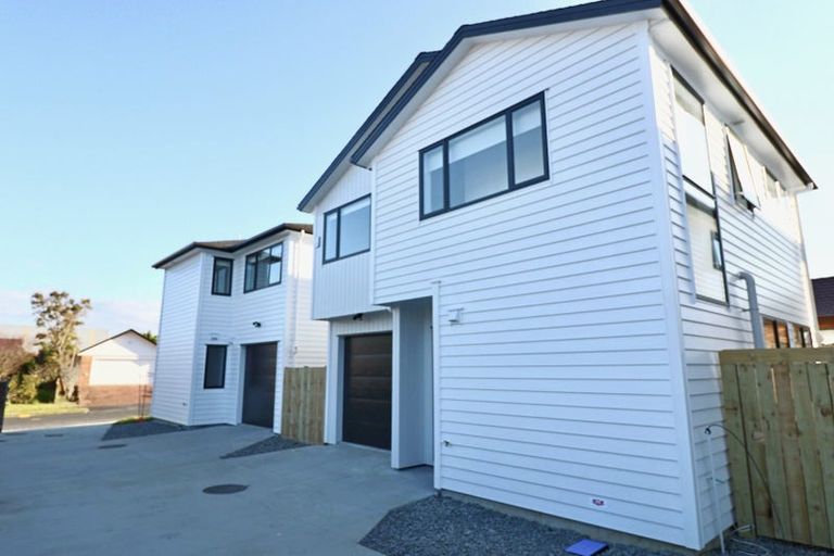 Photo of property in 8a Britannia Place, Half Moon Bay, Auckland, 2012