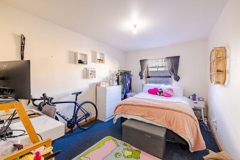 Photo of property in 2c Forth Street, North Dunedin, Dunedin, 9016