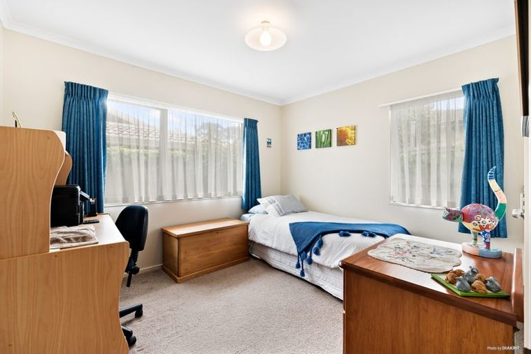 Photo of property in 37 Princeton Parade, Albany, Auckland, 0632