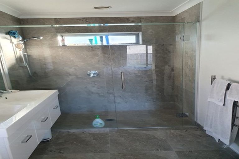 Photo of property in 11 Sharman Place, Pyes Pa, Tauranga, 3112