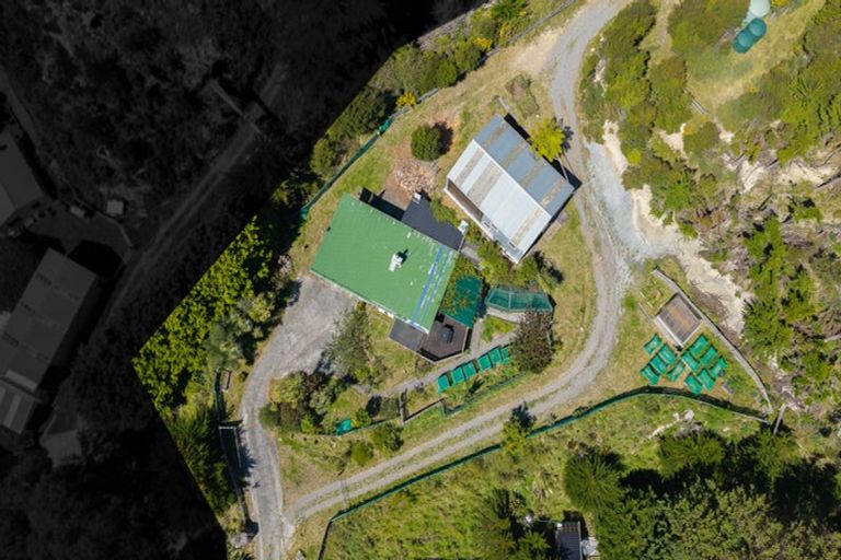 Photo of property in 474 Omokoroa Road, Makara, Wellington, 6972