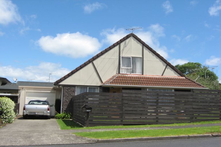 Photo of property in 2/22 Ward Street, Pukekohe, 2120