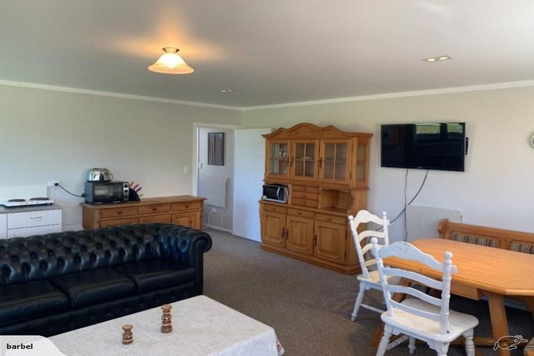 Photo of property in 337e Clarks Beach Road, Clarks Beach, Pukekohe, 2679