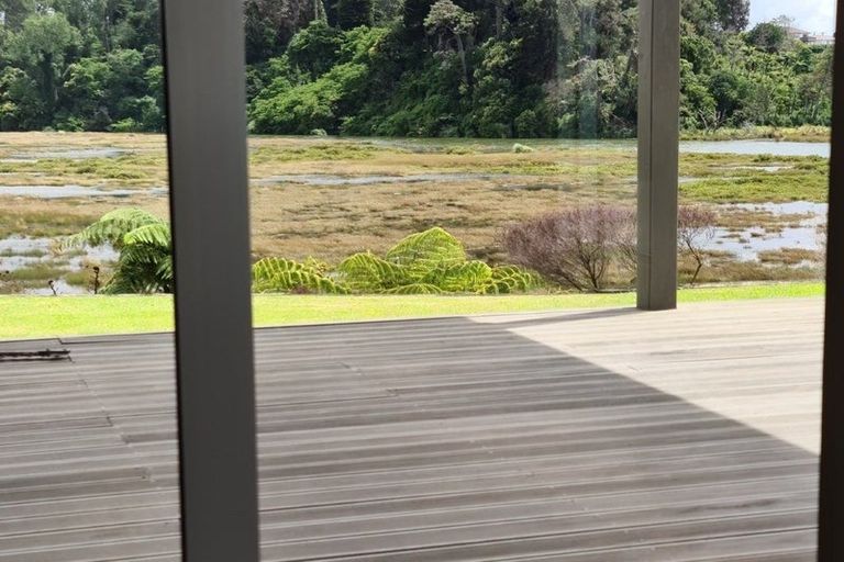 Photo of property in 7 College Place, Poike, Tauranga, 3112