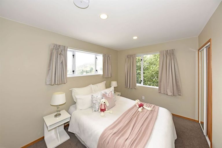 Photo of property in 1 Huntlywood Terrace, Hillsborough, Christchurch, 8022