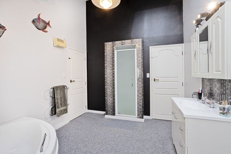 Photo of property in 133 Gladstone Terrace, Gladstone, Invercargill, 9810