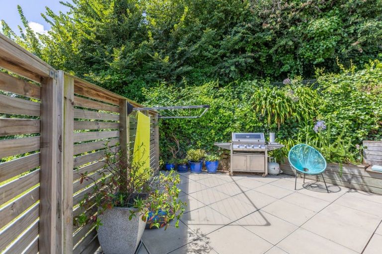 Photo of property in 102 Battery Road, Ahuriri, Napier, 4110