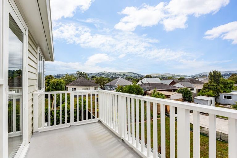 Photo of property in 341c Waiwhetu Road, Fairfield, Lower Hutt, 5011