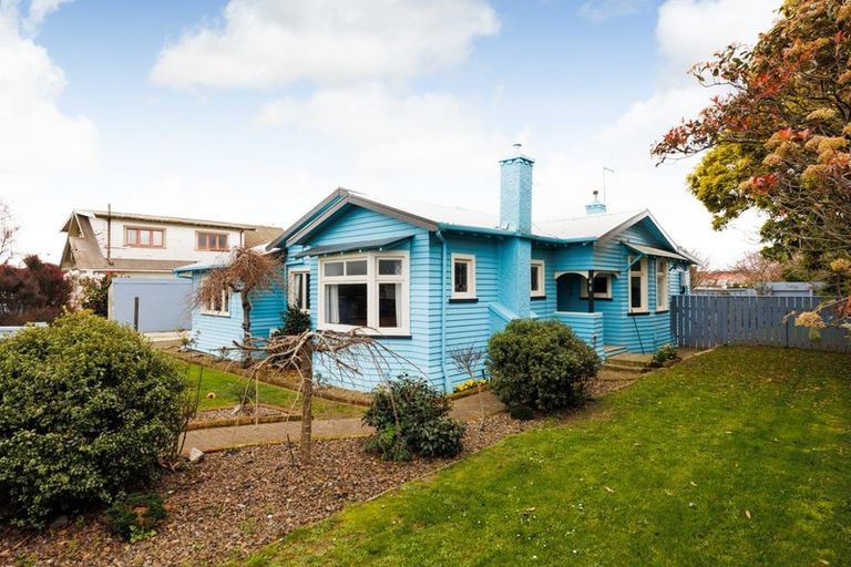 Photo of property in 93 Wood Street, Takaro, Palmerston North, 4410