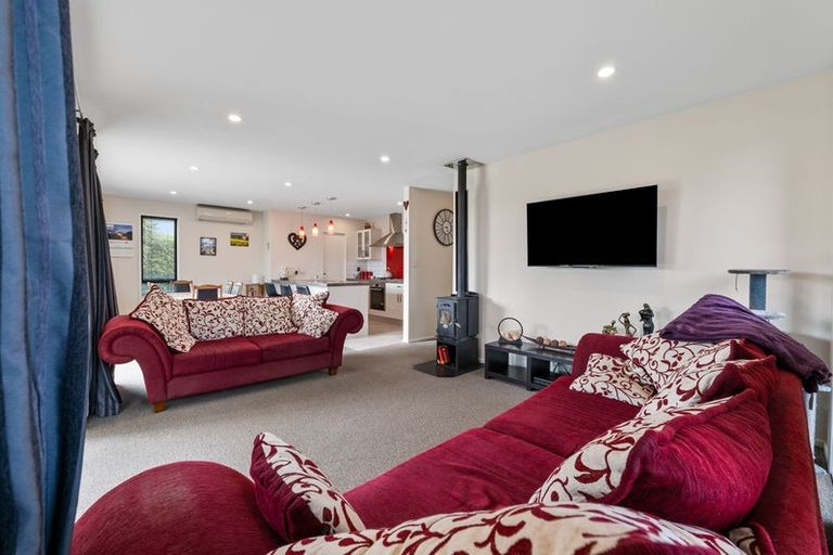 Photo of property in 170 Katene Road, Normanby, Hawera, 4675