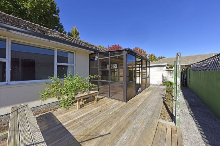 Photo of property in 1 Westmont Street, Ilam, Christchurch, 8041