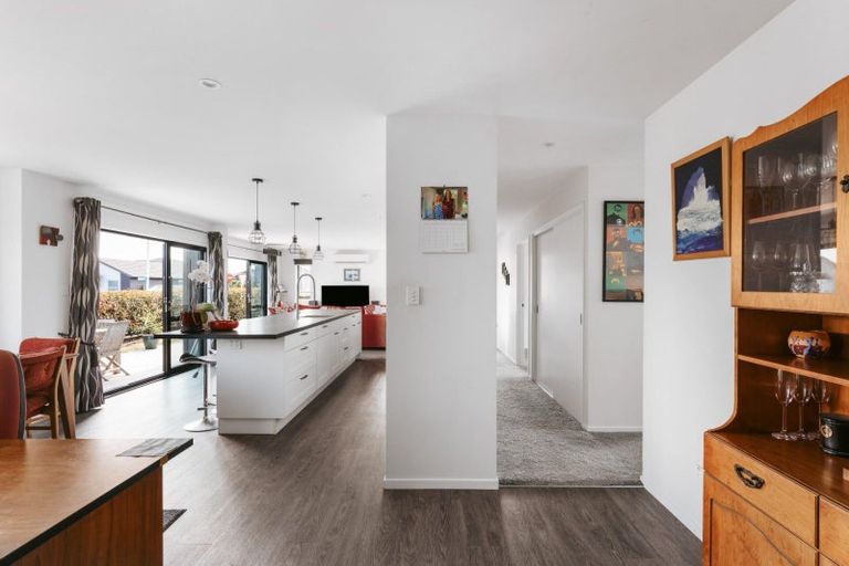 Photo of property in 56 Kuru Place, Papamoa, 3118