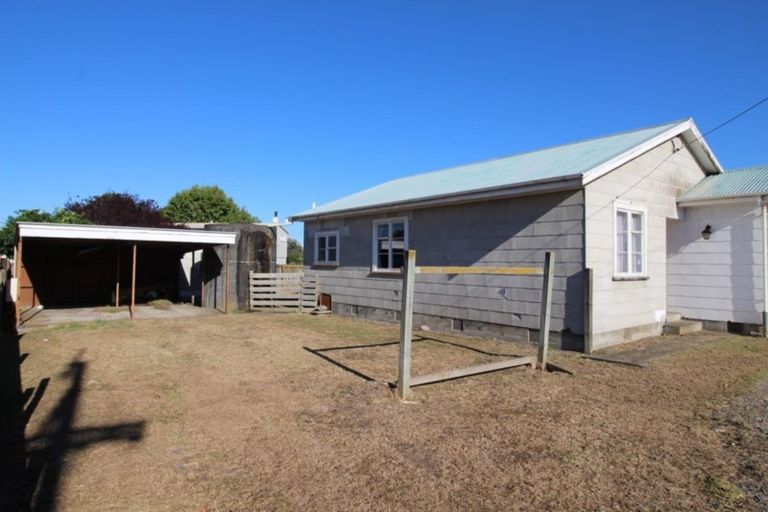 Photo of property in 69 Bridge Street, Bulls, 4818