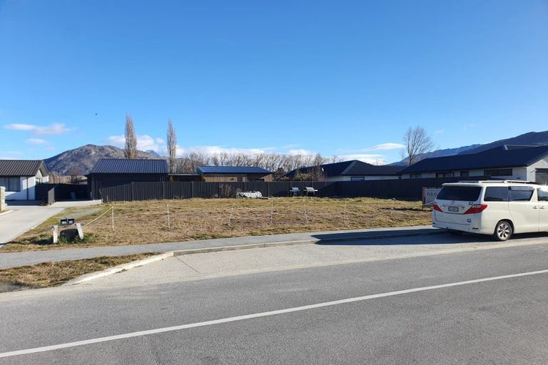 Photo of property in 31 Headley Drive, Lower Shotover, Queenstown, 9304