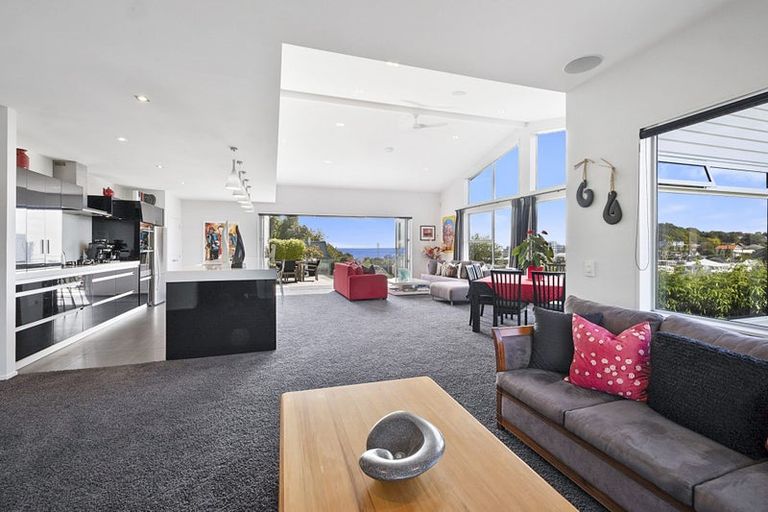 Photo of property in 86 Brougham Street, New Plymouth, 4310