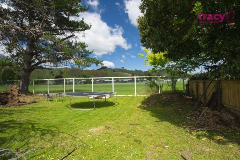 Photo of property in 10 Balfour Road, Te Karaka, 4022