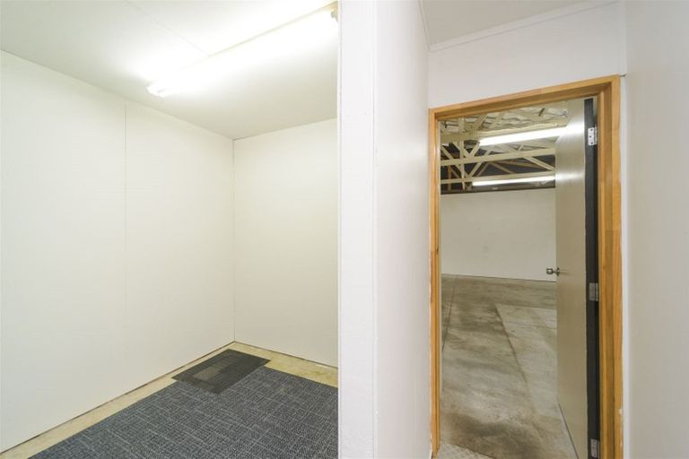 Photo of property in 65 Kettle Avenue, Awapuni, Palmerston North, 4412