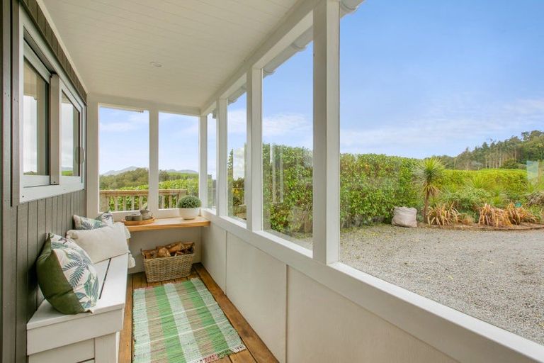 Photo of property in 828 Dover Road, Okato, New Plymouth, 4374