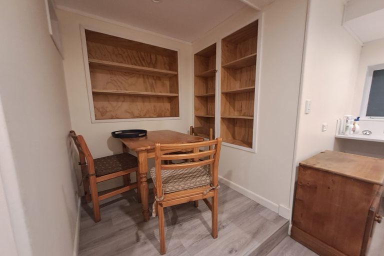 Photo of property in 7 Sea Vista Avenue, Beach Haven, Auckland, 0626