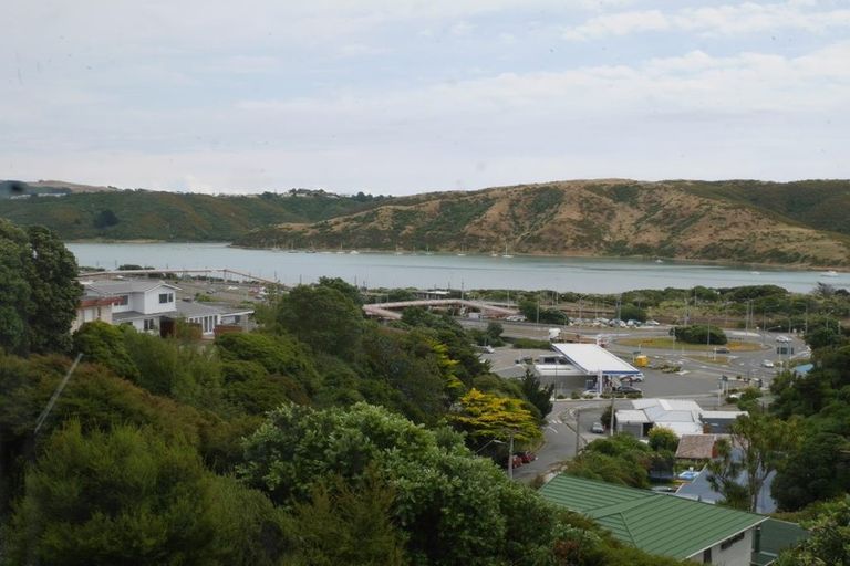 Photo of property in 20 Kiriwai Road, Paremata, Porirua, 5024