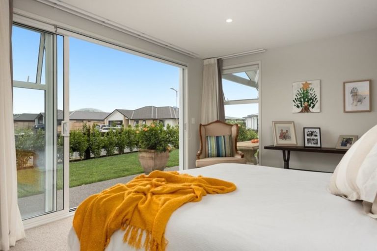 Photo of property in 62 Penetaka Heights, Pyes Pa, Tauranga, 3112