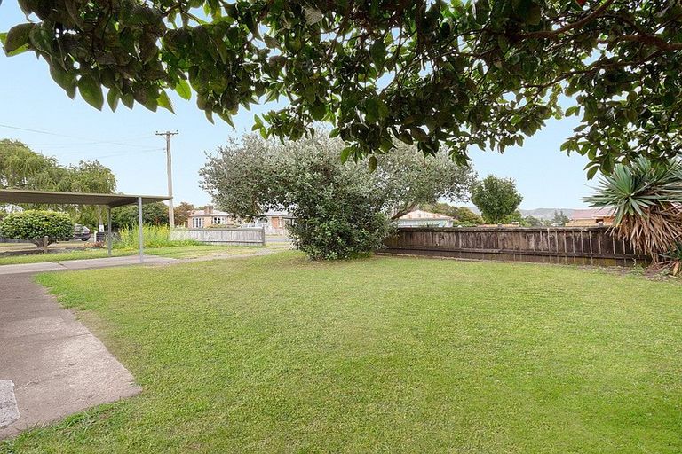 Photo of property in 14a Cameron Road, Te Puke, 3119