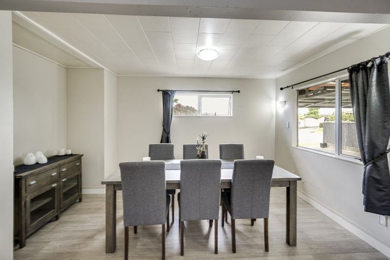 Photo of property in 43 Lanark Place, Tamatea, Napier, 4112