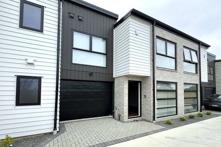 Photo of property in 7/30 Wellesley Road, Mangere Bridge, Auckland, 2022