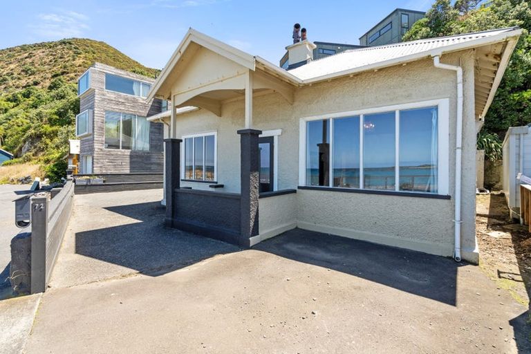 Photo of property in 72 Owhiro Bay Parade, Owhiro Bay, Wellington, 6023