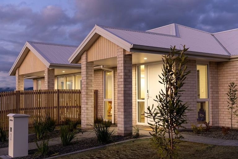 Photo of property in 1 One Haruru Street, Cambridge, 3493