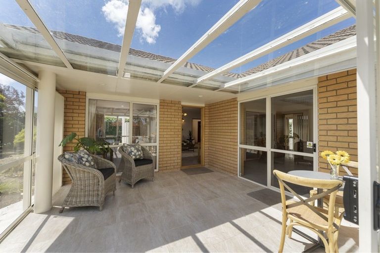 Photo of property in 166 Queenspark Drive, Parklands, Christchurch, 8083