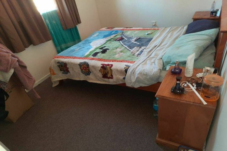 Photo of property in 2/61 Redcrest Avenue, Red Hill, Papakura, 2110