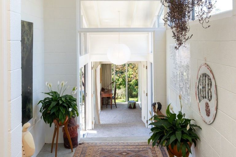 Photo of property in 14 Ballantyne Place, Poraiti, Napier, 4182