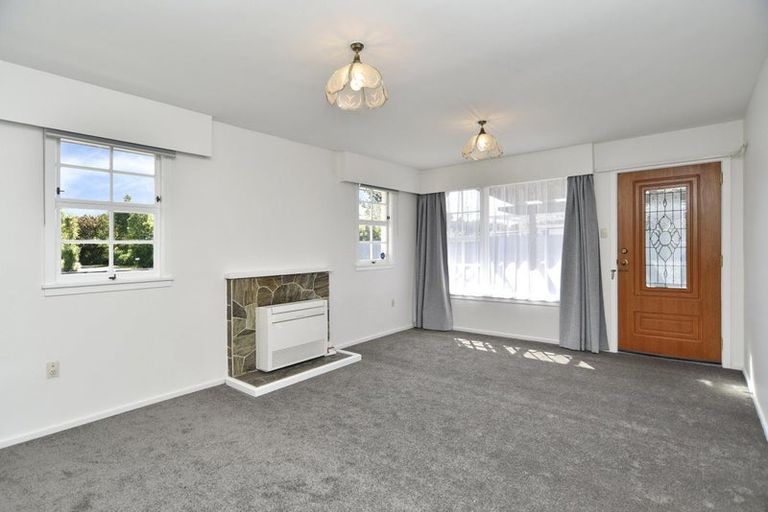 Photo of property in 26a East Belt, Rangiora, 7400