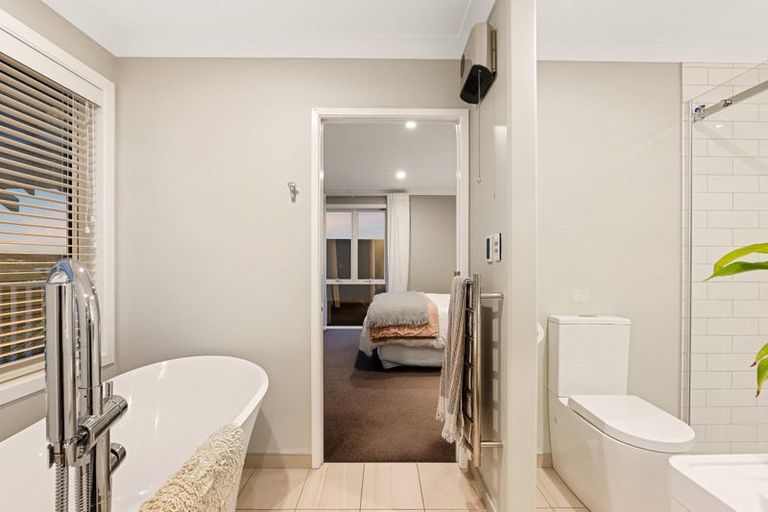 Photo of property in 31 The Esplanade, Pegasus, 7612