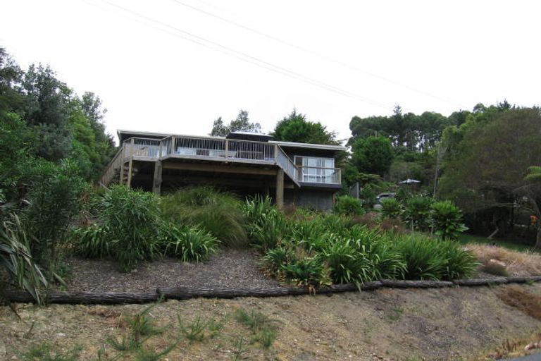 Photo of property in 27 Eden Terrace, Onetangi, Waiheke Island, 1081