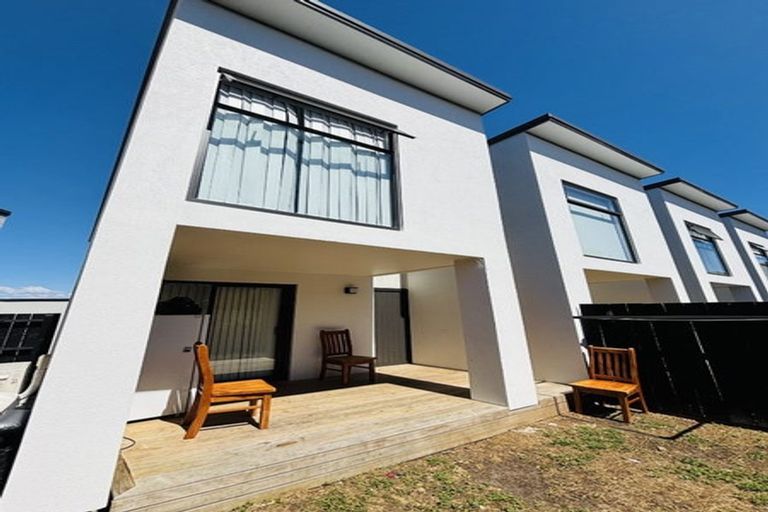 Photo of property in 40 Tukari Lane, Mangere Bridge, Auckland, 2022