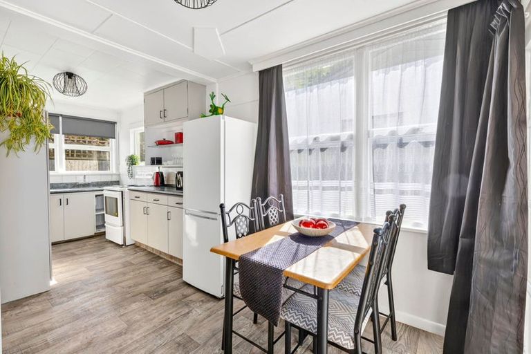 Photo of property in 40 Emano Street, Toi Toi, Nelson, 7010