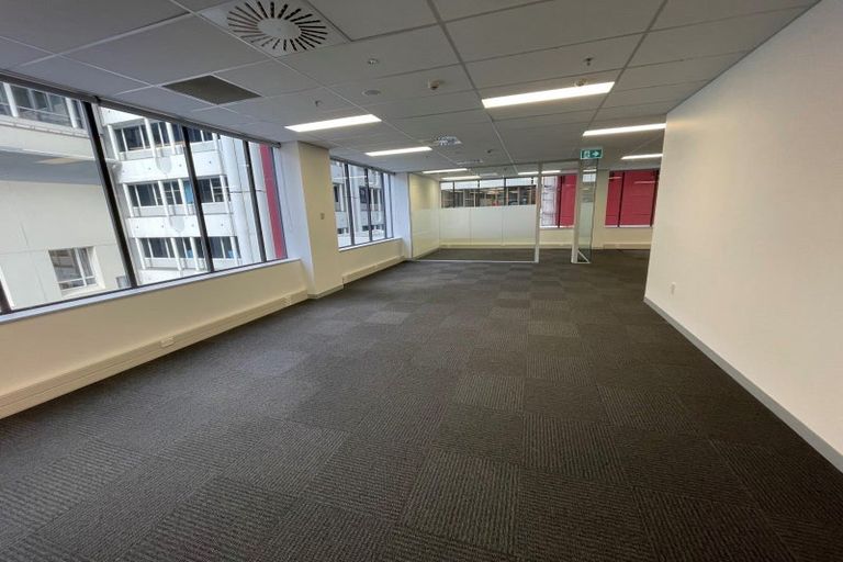 Photo of property in Solnet House, 70 The Terrace, Wellington Central, Wellington, 6011