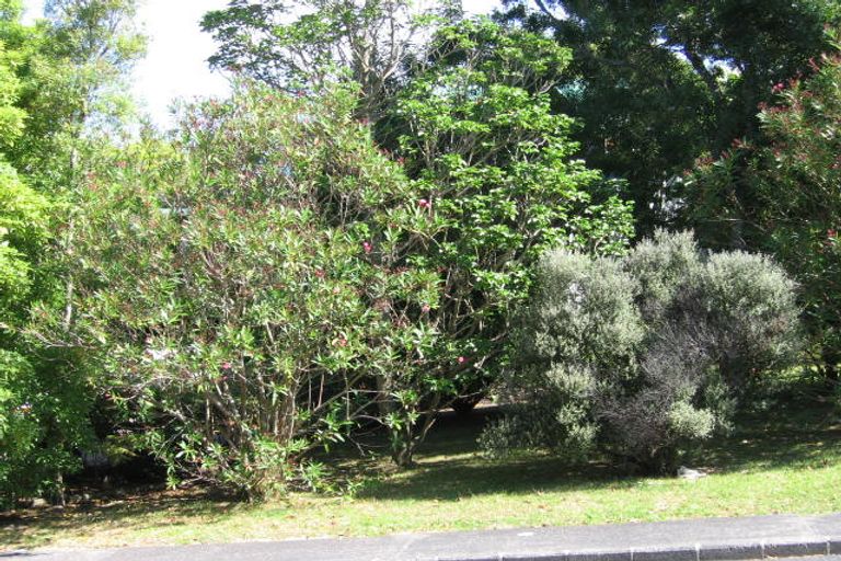 Photo of property in 4 Lingham Crescent, Torbay, Auckland, 0630