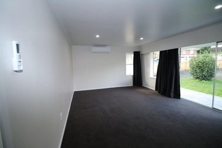 Photo of property in 8 Ohaupo Road, Hamilton Lake, Hamilton, 3204