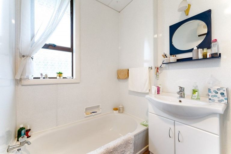 Photo of property in 6 District Road, Roseneath, Port Chalmers, 9023