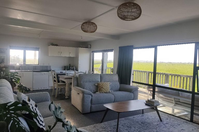 Photo of property in 239 Pukehina Beach Road, Pukehina, Te Puke, 3189