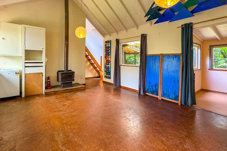 Photo of property in 994 Kennedy Bay Road, Kennedy Bay, Coromandel, 3583